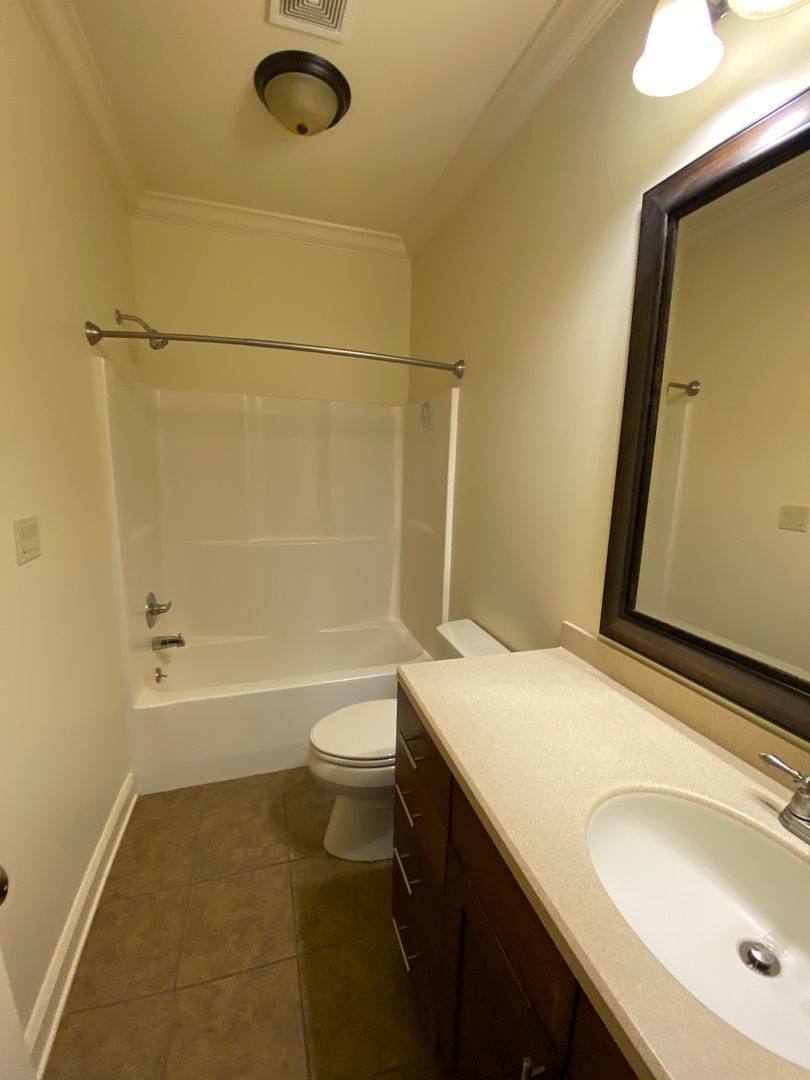 Apartment for rent at 1016 Villa, Jonesboro, AR 72401
