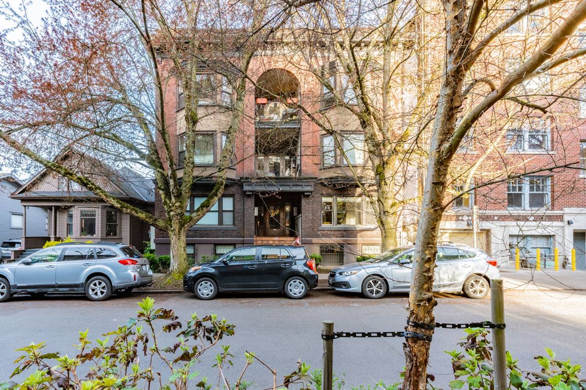 Apartment for rent at 313 10th Ave E, Seattle, WA 98102