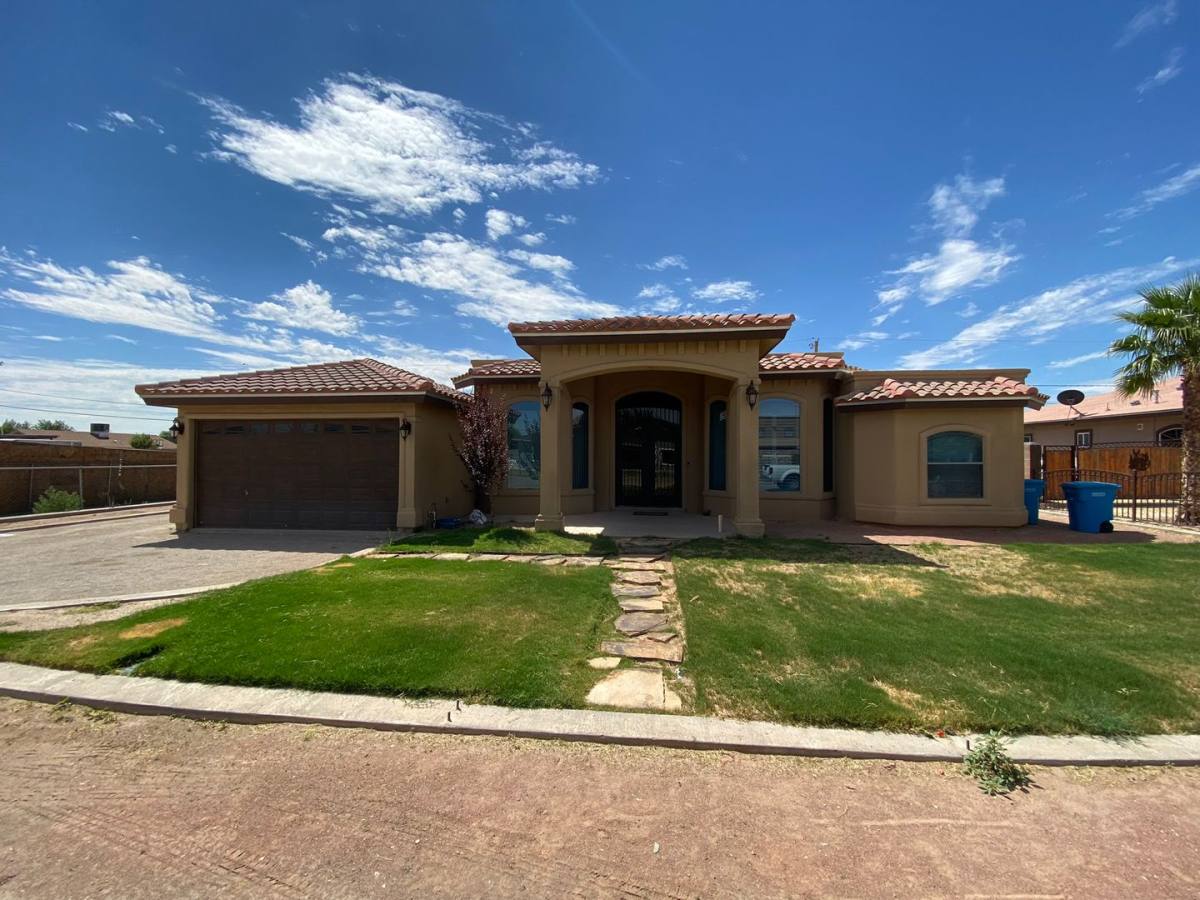 House for rent at 390 Burkett, Clint, TX 79836