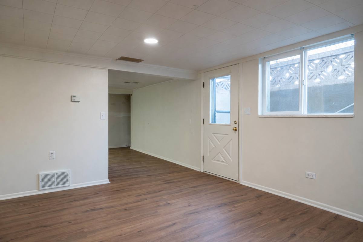 Apartment for rent at 2150 E 3205 S, Salt Lake City, UT 84109