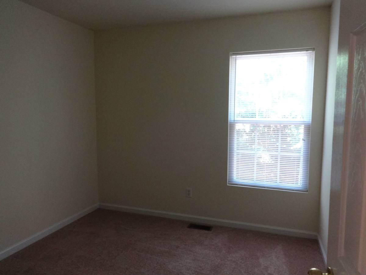 Townhouse for rent at 1719 Webland Park, Charlottesville, VA 22901