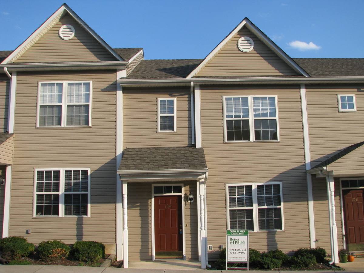 Townhouse for rent at 1719 Webland Park, Charlottesville, VA 22901