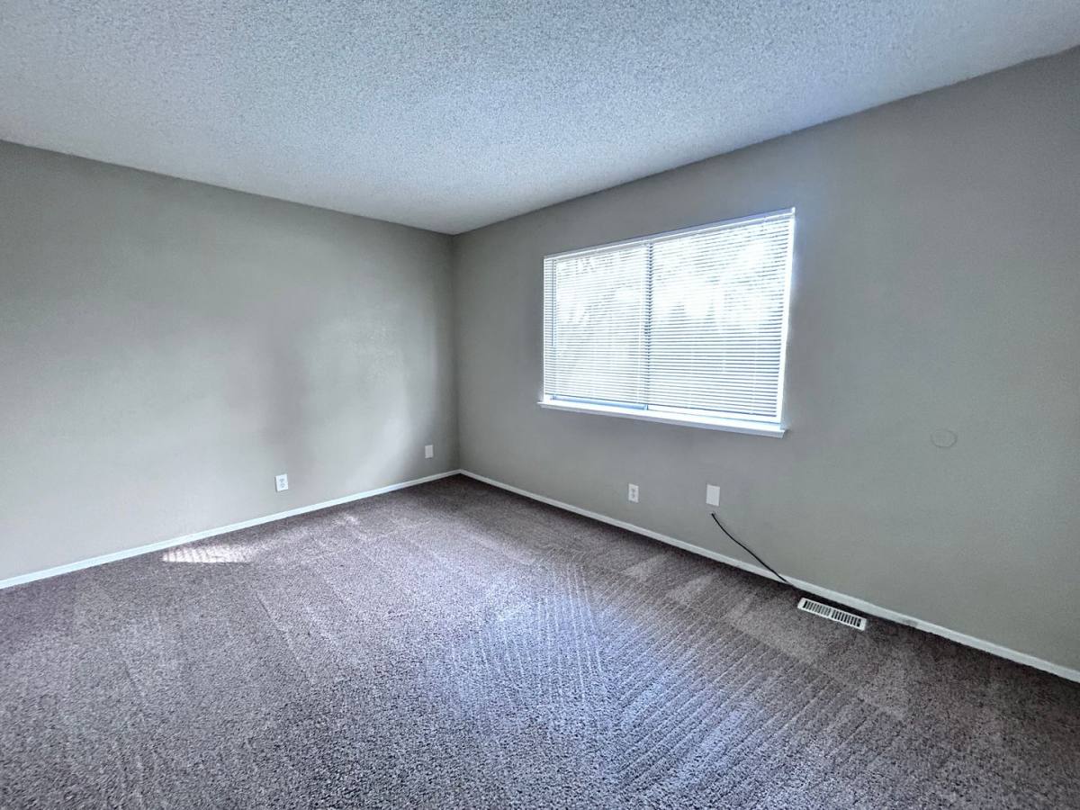 House for rent at 7408 Franklin Blvd, Sacramento, CA 95823