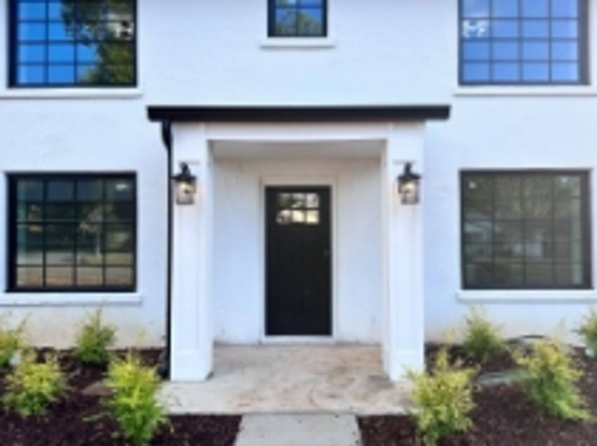 Apartment for rent at 1122 Wellman Ave NE, Huntsville, AL 35801