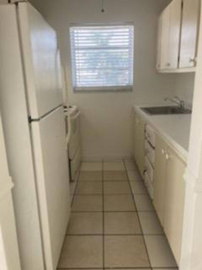 Apartment for rent at 2306 NW 9 Ave, Fort Lauderdale, FL 33311