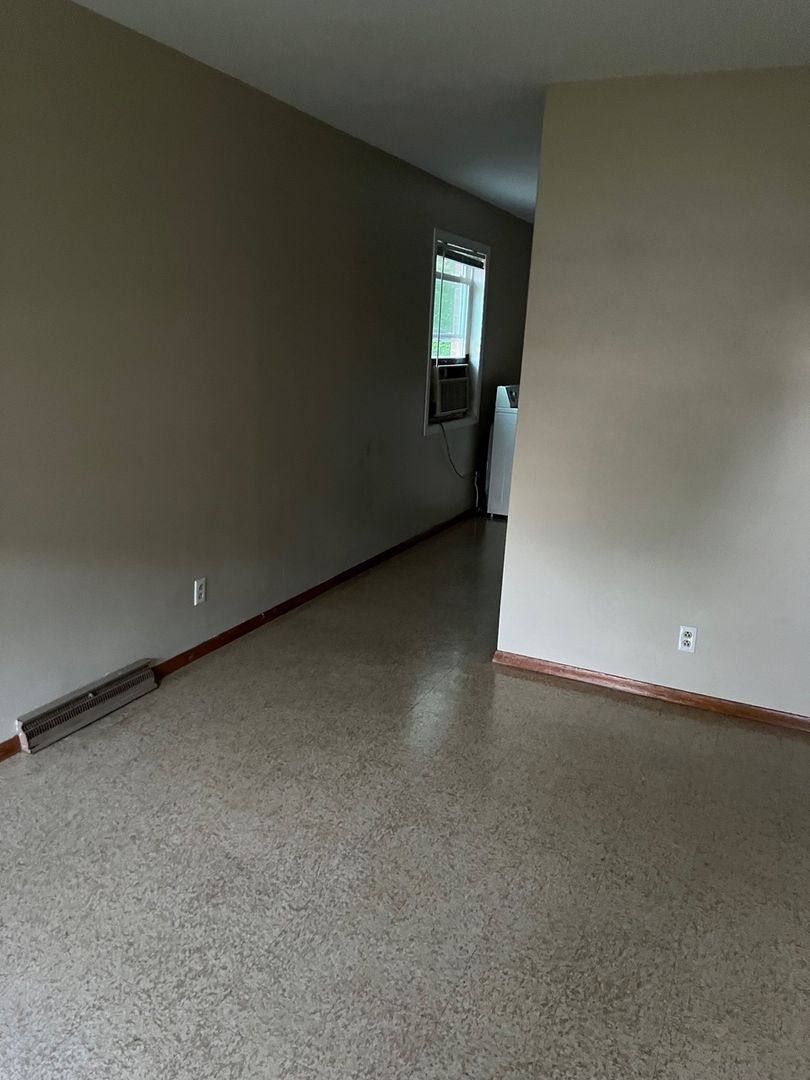 Apartment for rent at 1319 S State St, Champaign, IL 61820
