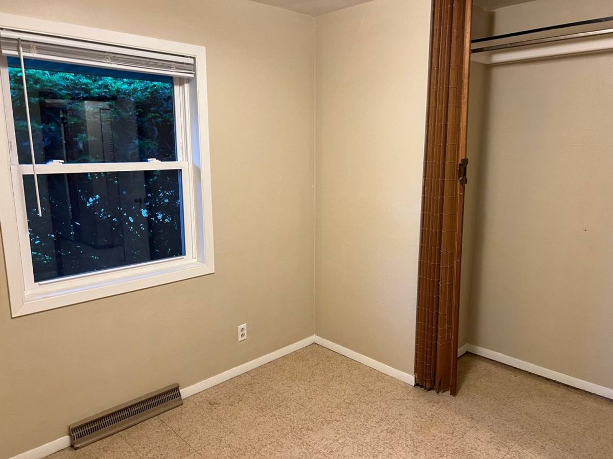 Apartment for rent at 1319 S State St, Champaign, IL 61820