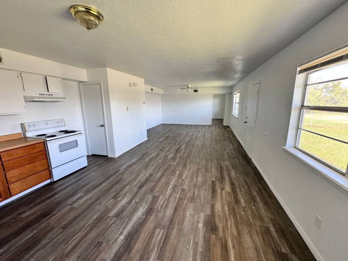 Apartment for rent at 1808 Springlake W, Brownwood, TX 76801