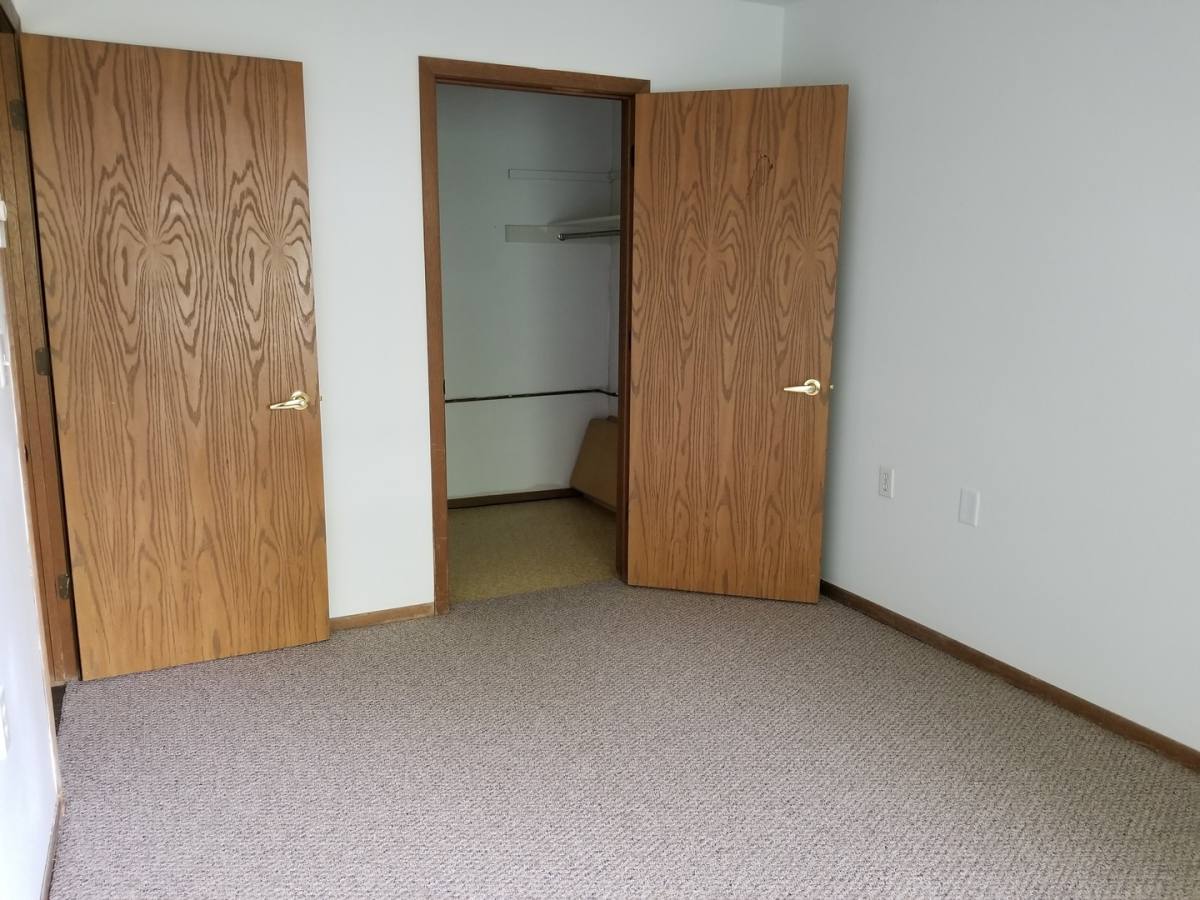 Apartment for rent at 425 N Dubuque St, North Liberty, IA 52317