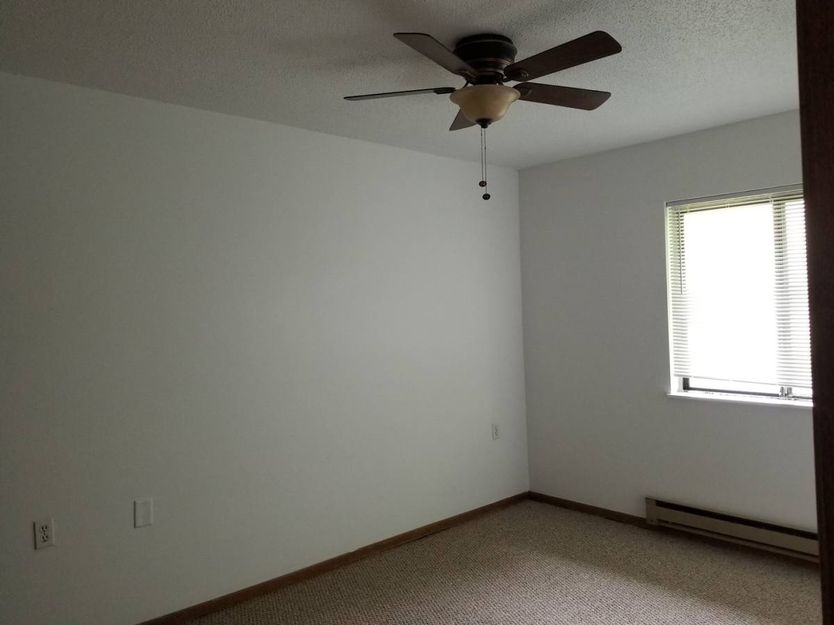 Apartment for rent at 425 N Dubuque St, North Liberty, IA 52317
