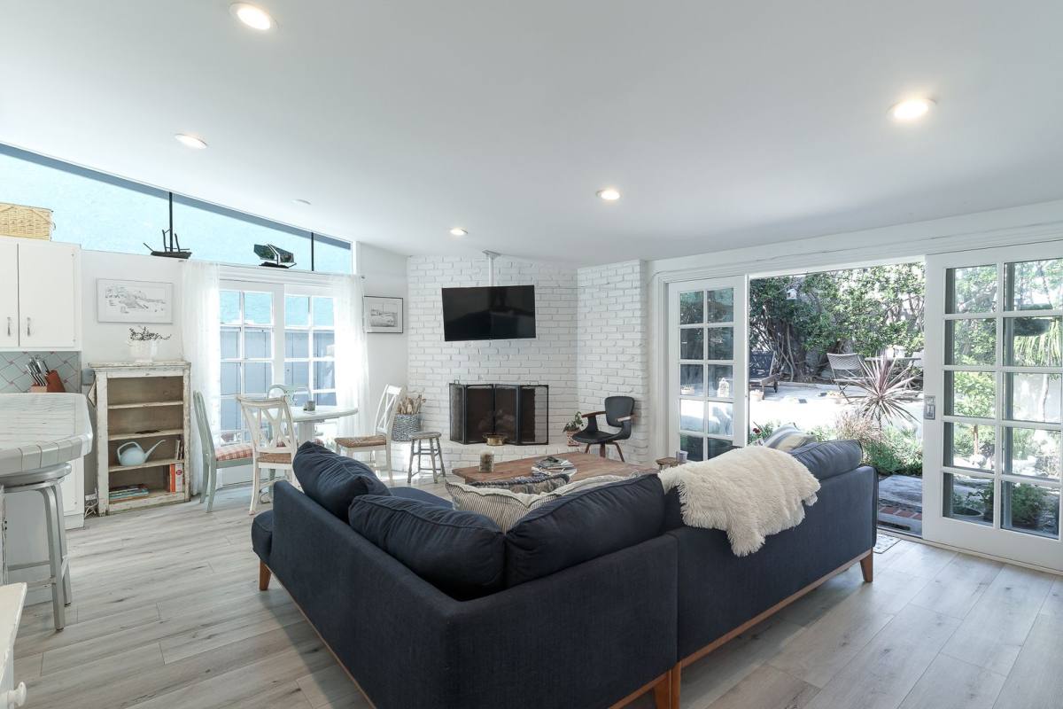 House for rent at 1089 Belfast Lane, Ventura, CA 93001