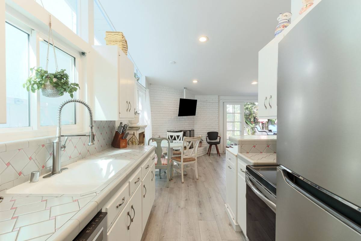 House for rent at 1089 Belfast Lane, Ventura, CA 93001