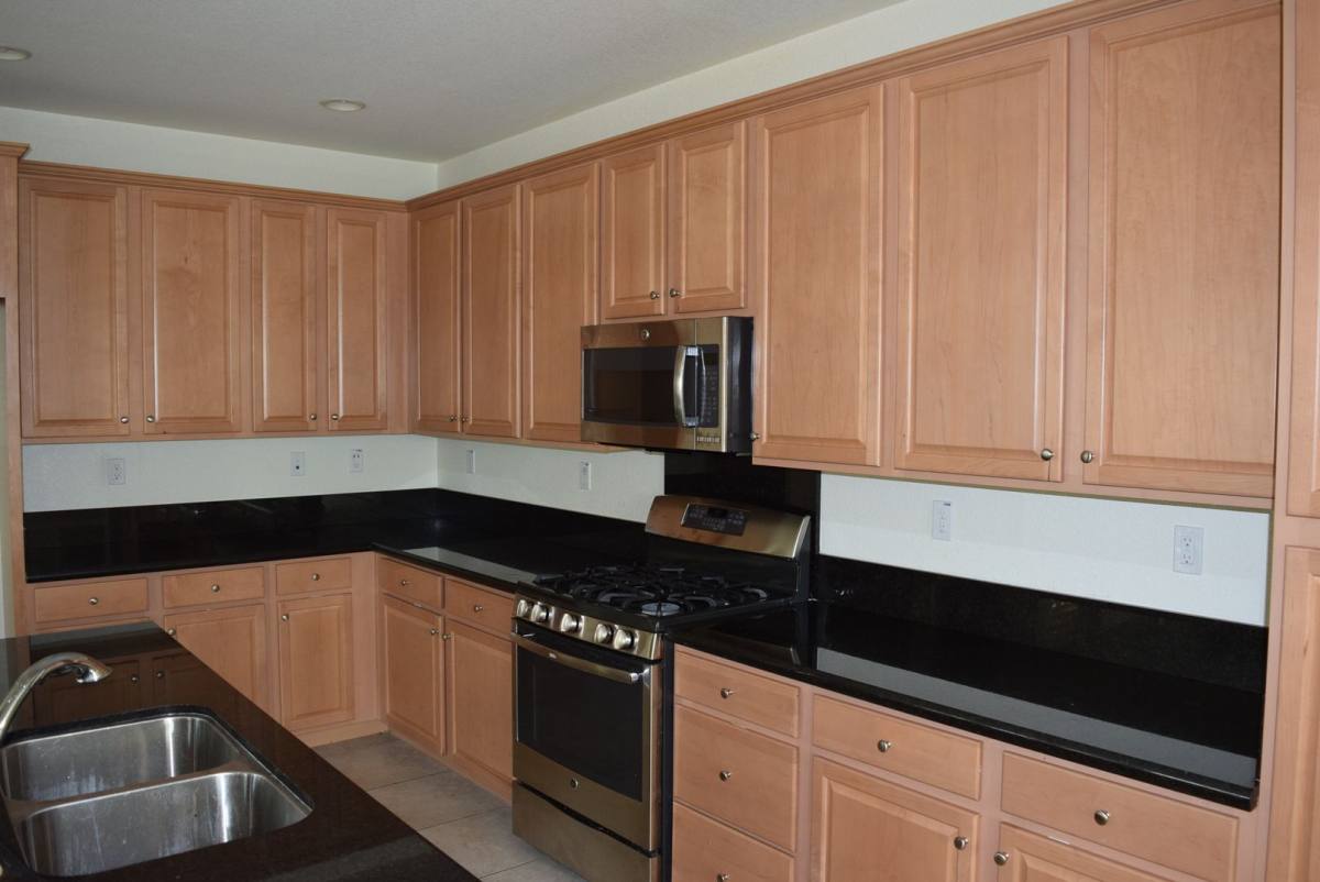 House for rent at 378 Abbey Lane, Tracy, CA 95391
