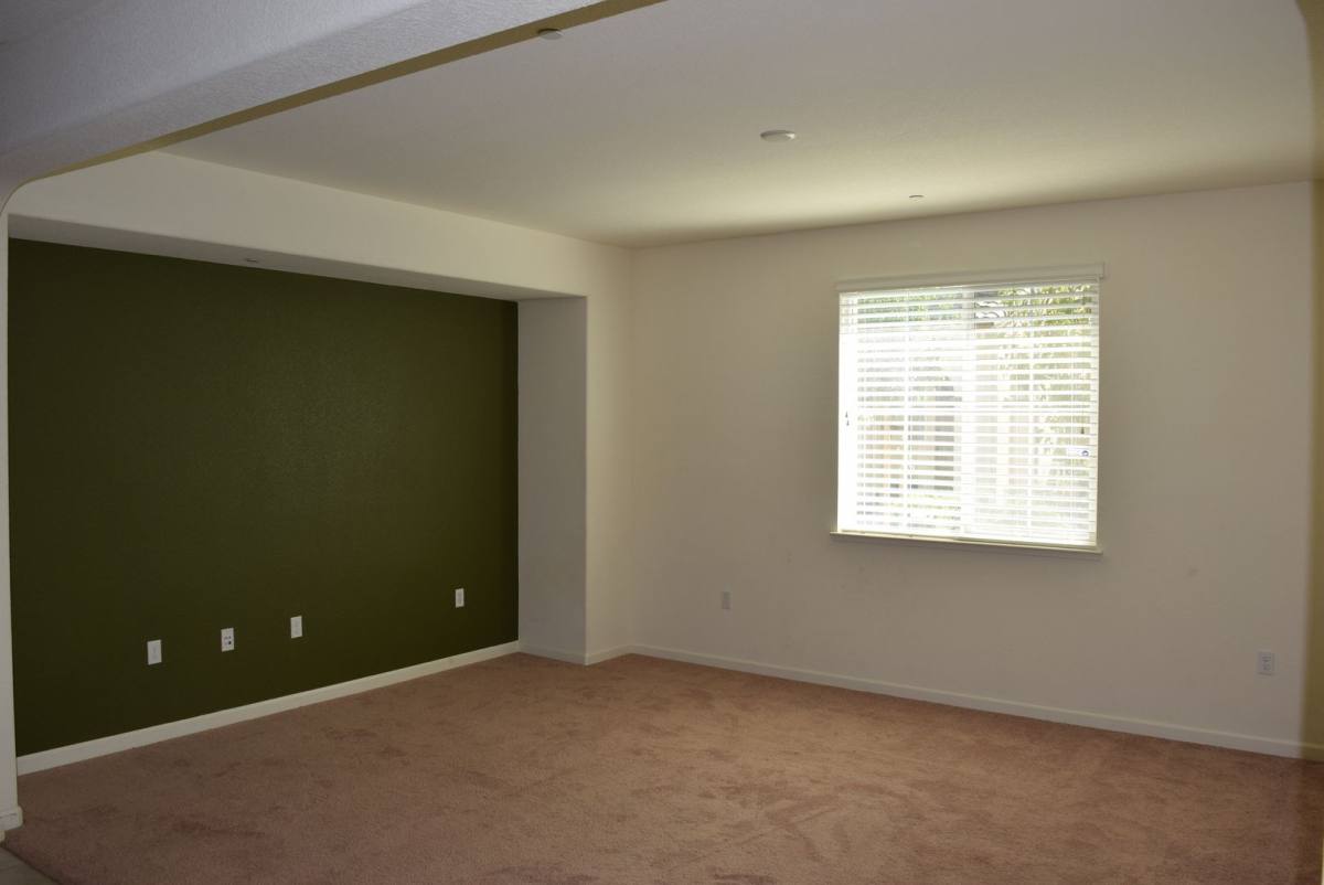 House for rent at 378 Abbey Lane, Tracy, CA 95391