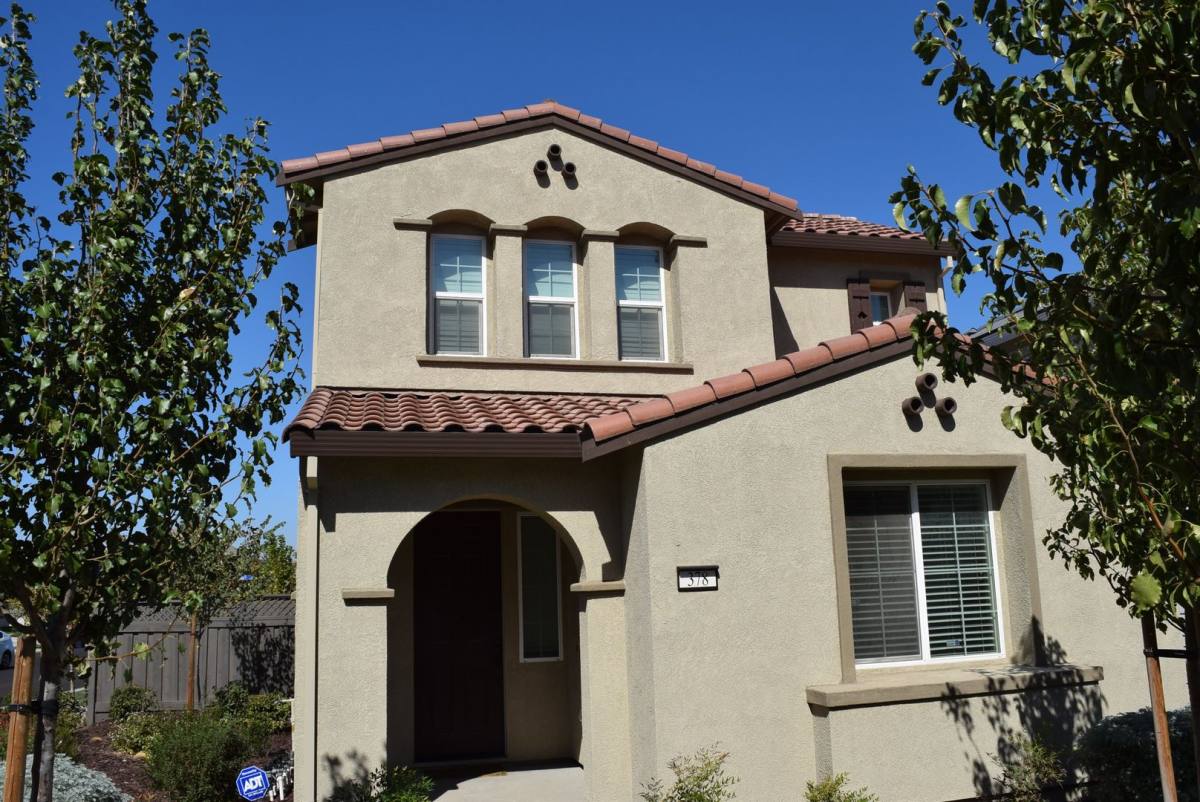 House for rent at 378 Abbey Lane, Tracy, CA 95391