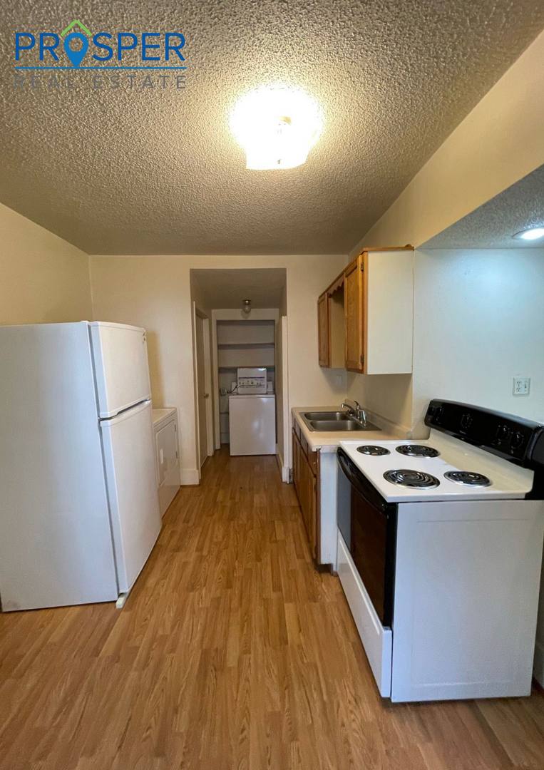 Apartment for rent at 315 9th Ave, Eau Claire, WI 54703