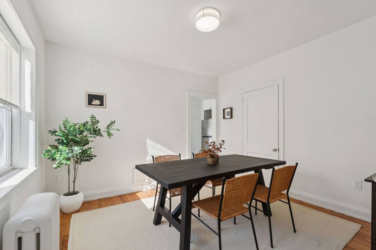 Apartment for rent at 10 Montgomery Ave, Bala Cynwyd, PA 19004