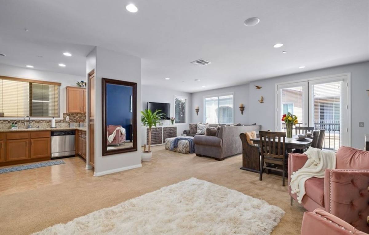 House for rent at 11919 Olive Glen, Los Angeles, CA 90047
