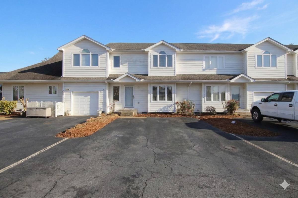 Townhouse for rent at 117 Lakeside Dr Plantation E, Lewes, DE 19958