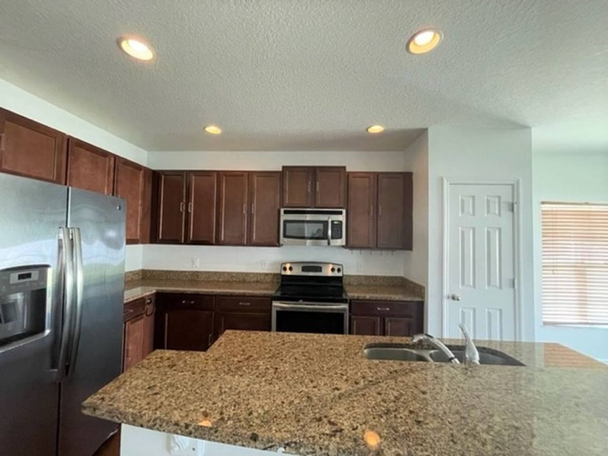 House for rent at 4738 Rockvale Dr, Kissimmee, FL 34758