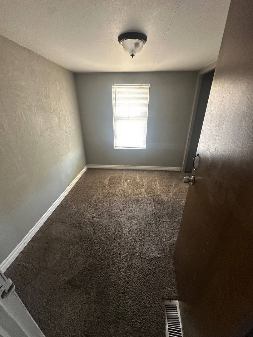House for rent at 201 Shoshone Lane, Henderson, NV 89015