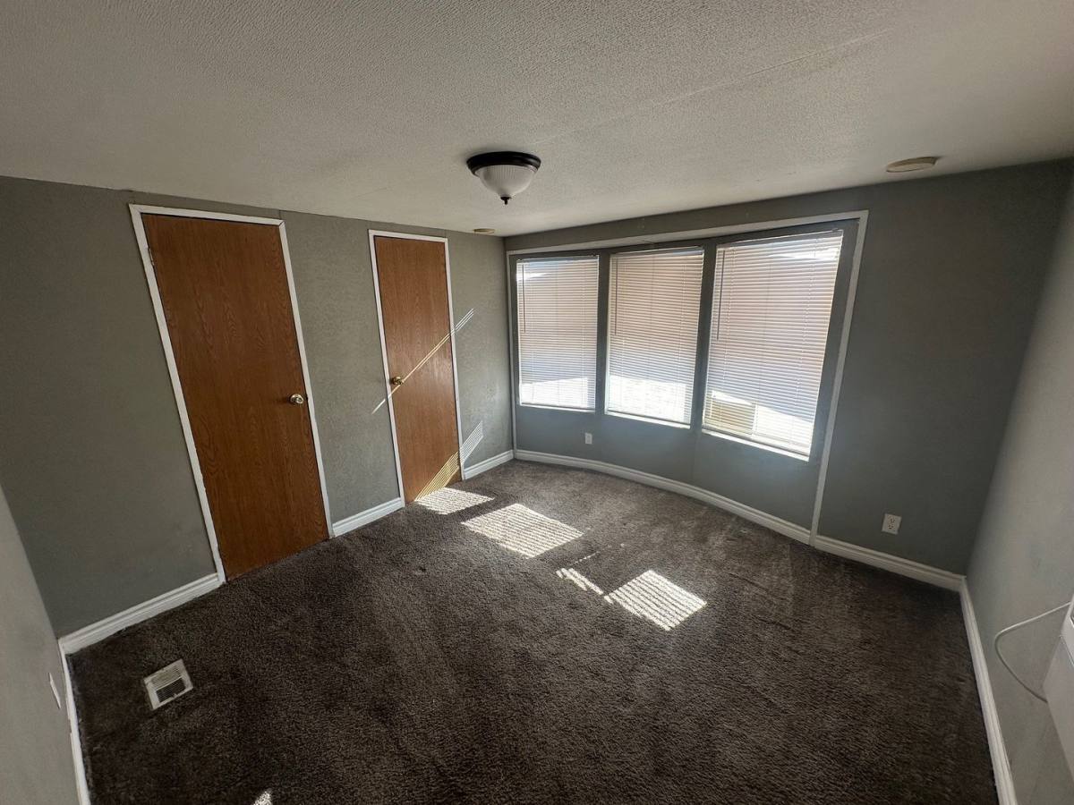 House for rent at 201 Shoshone Lane, Henderson, NV 89015