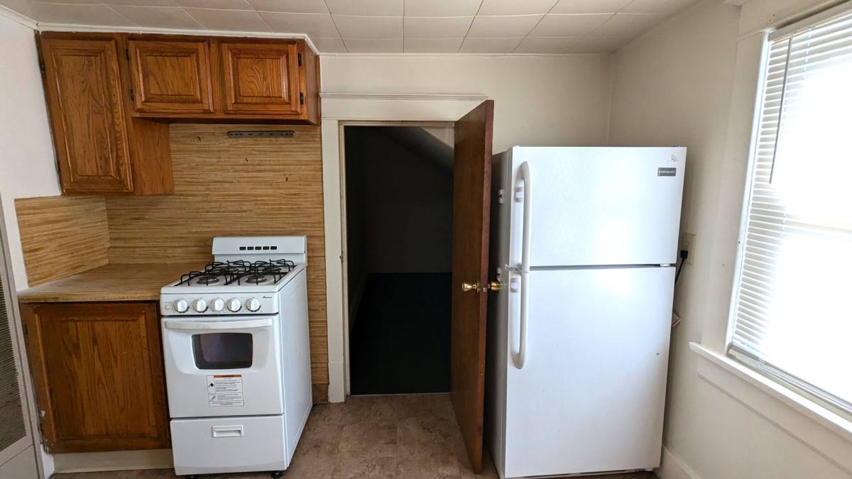 Apartment for rent at 2901 Temple St, Muskegon, MI 49444