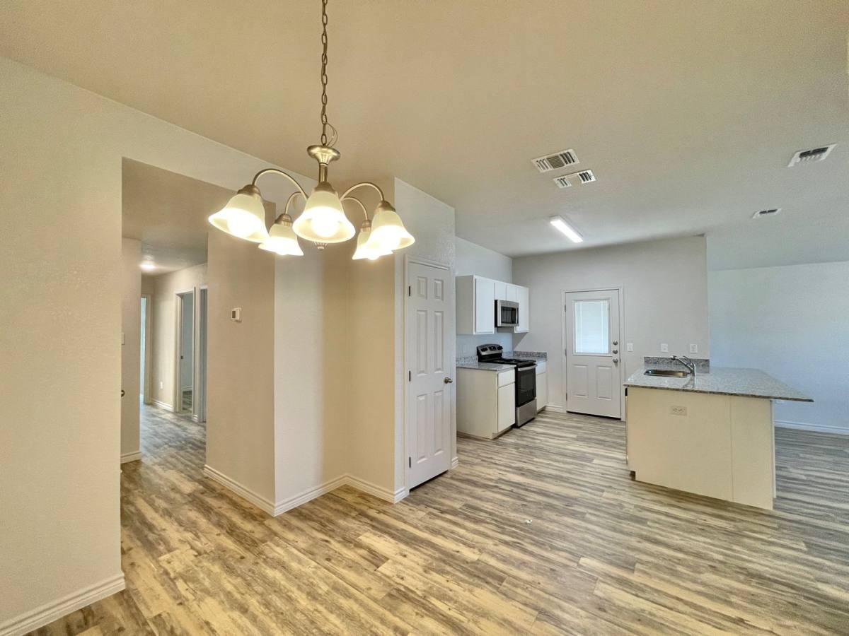Townhouse for rent at 1805 Castroville Trail, Copperas Cove, TX 76522