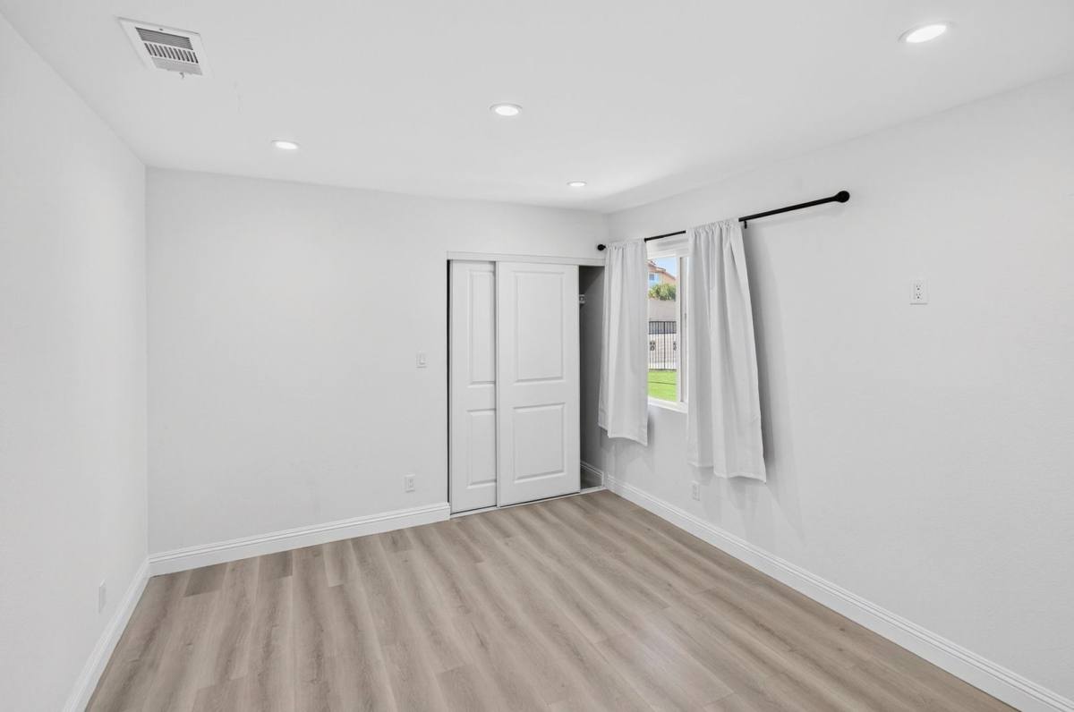 House for rent at 5270 Sepulveda Blvd, Las Vegas, NV 89103
