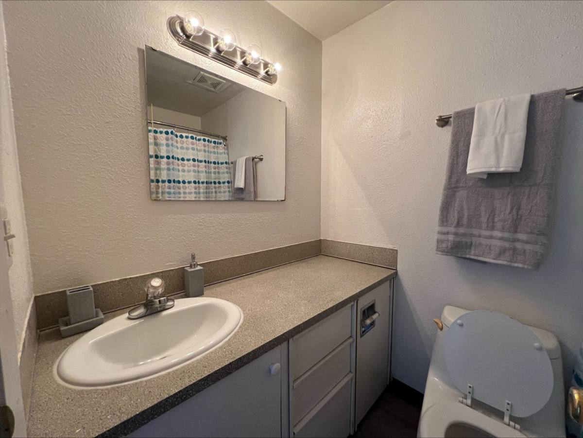 Apartment for rent at 1410 Alanna Dr, Lacey, WA 98503