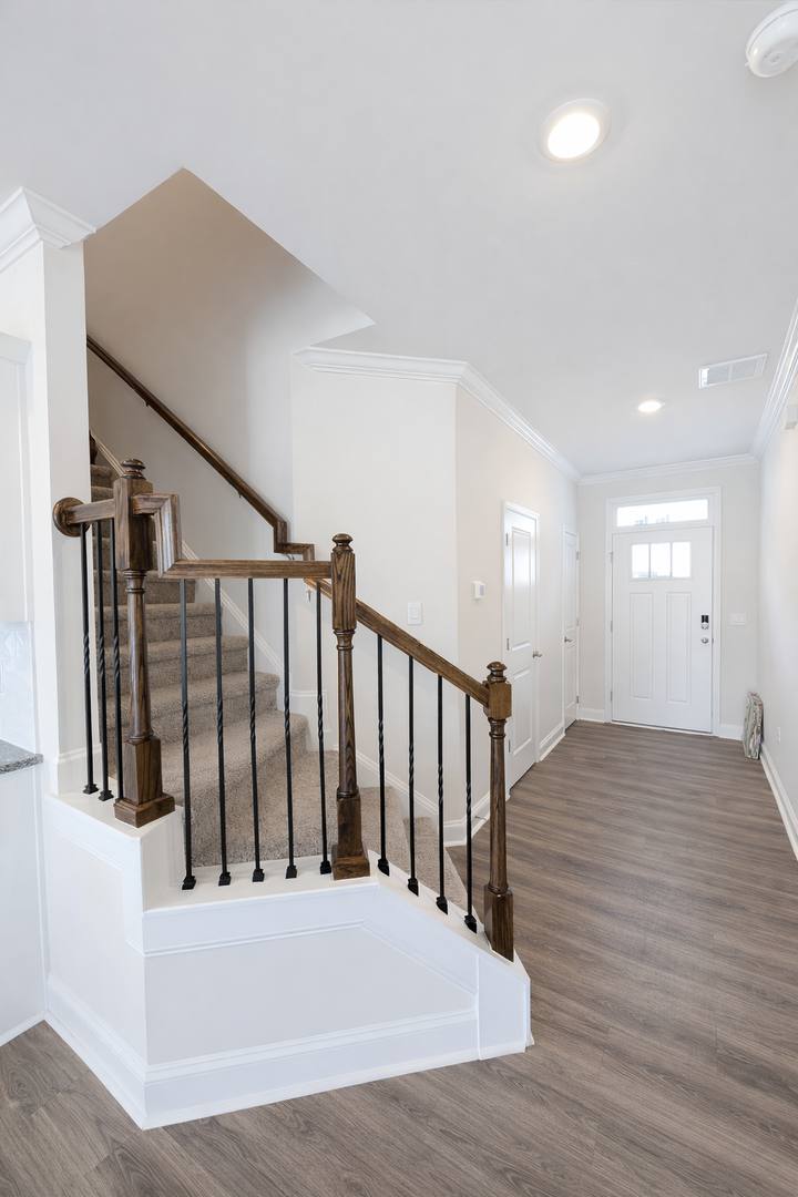 House for rent at 377 Creekview Rd, Hendersonville, NC 28792