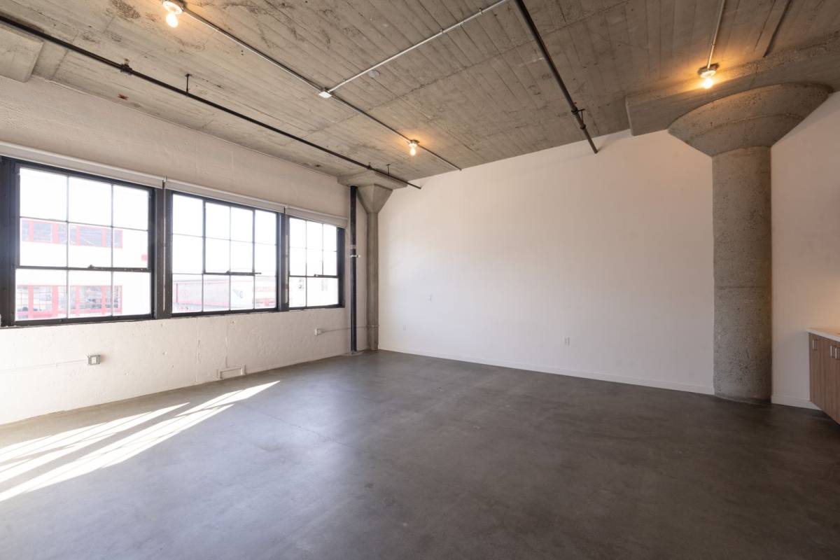 Apartment for rent at 2350 Saratoga St, Alameda, CA 94501