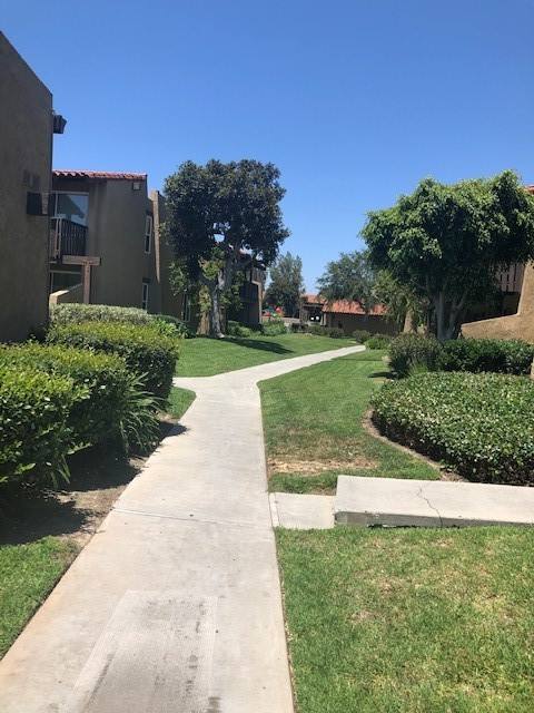 Apartment for rent at 13882 Tustin E Dr, Tustin, CA 92780