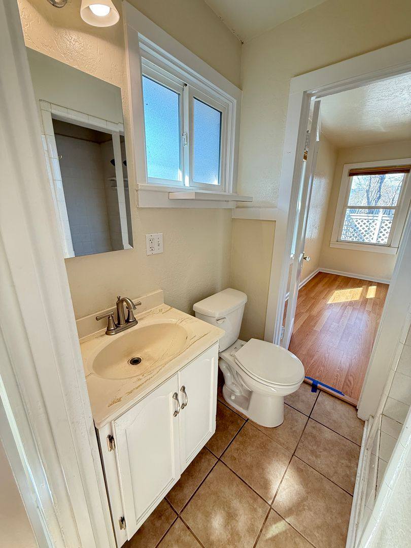 Townhouse for rent at 171 Alida St, Ashland, OR 97520
