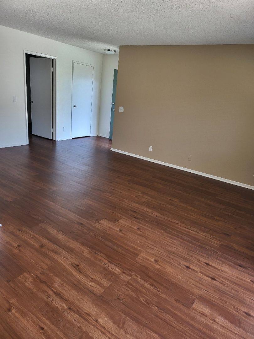 Apartment for rent at 1950 E Santa Clara Ave, Santa Ana, CA 92705