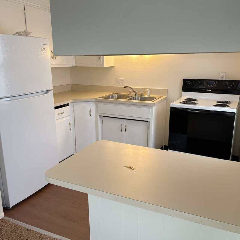 Apartment for rent at 1095 Gillingham Rd, Neenah, WI 54956