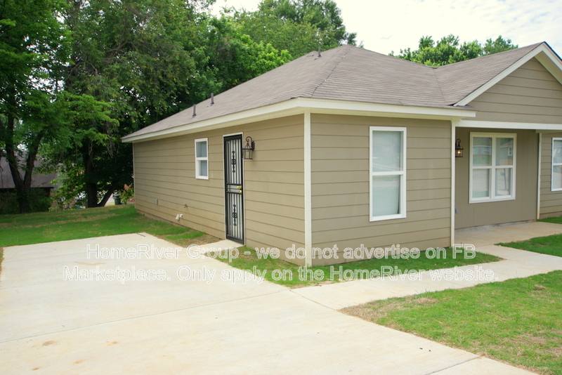 House for rent at 2975 Lake Park Rd, Memphis, TN 38127