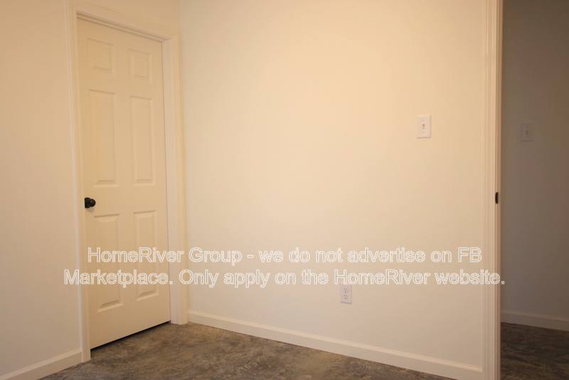 House for rent at 2975 Lake Park Rd, Memphis, TN 38127