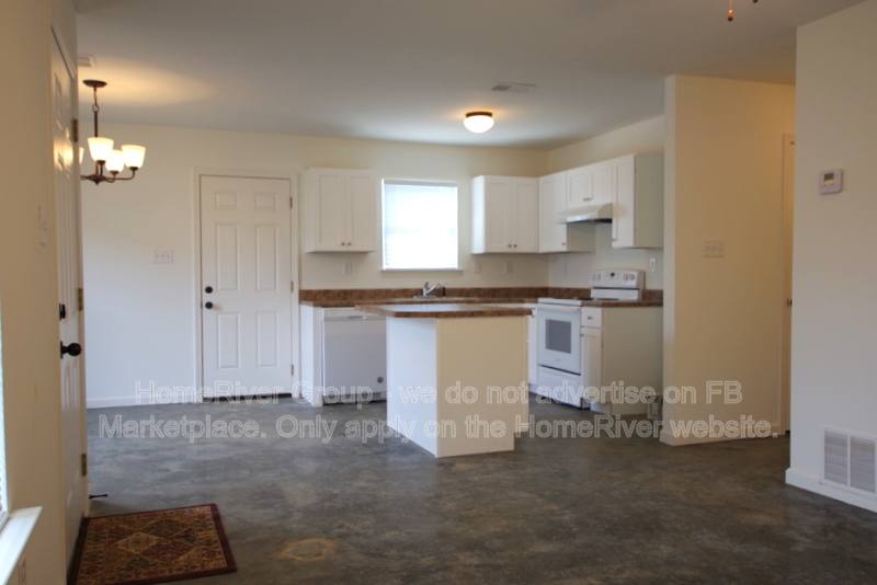 House for rent at 2975 Lake Park Rd, Memphis, TN 38127