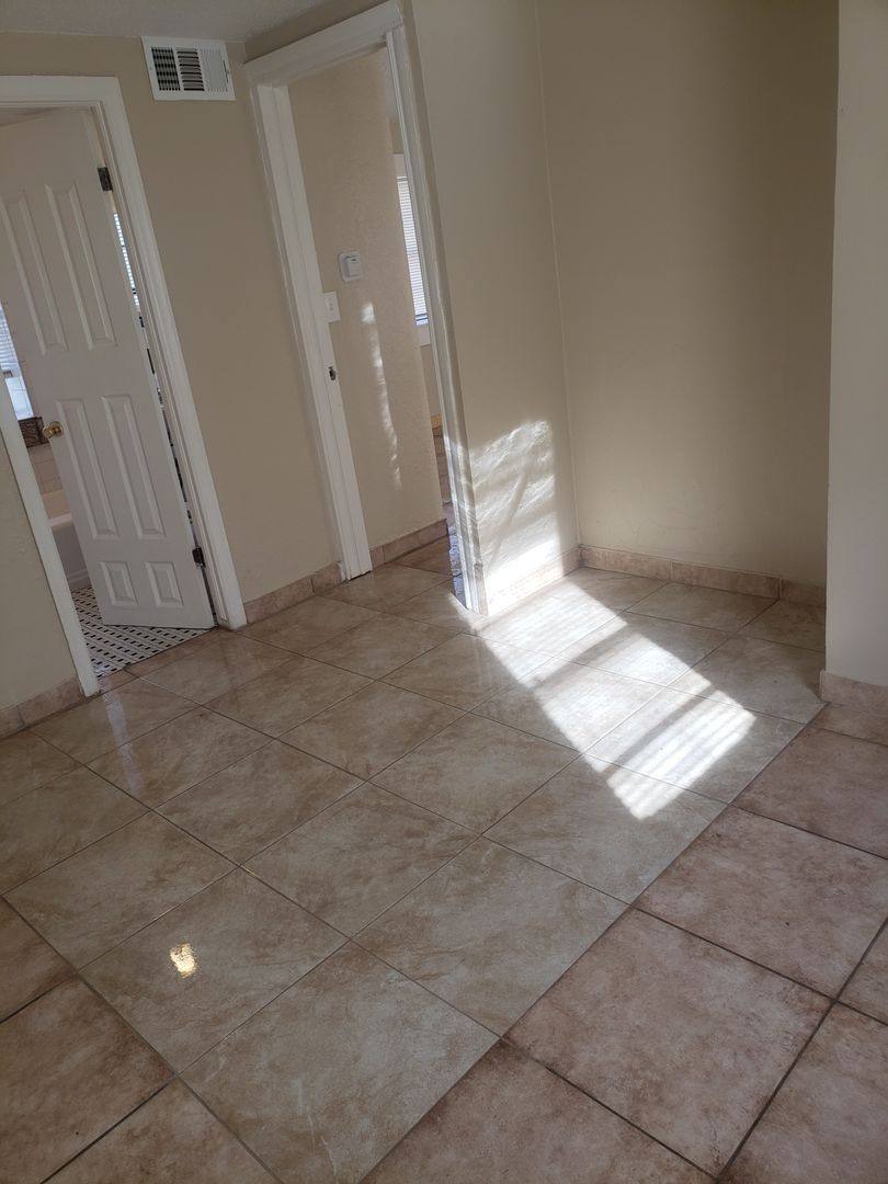 Apartment for rent at 6905 NW 13th St, Oklahoma City, OK 73127