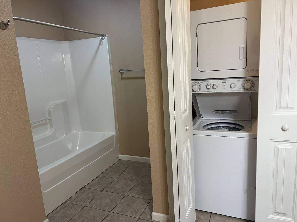 Apartment for rent at 20950 Humanity Lane, Saint Robert, MO 65584