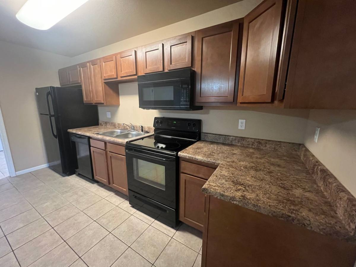 Apartment for rent at 20950 Humanity Lane, Saint Robert, MO 65584