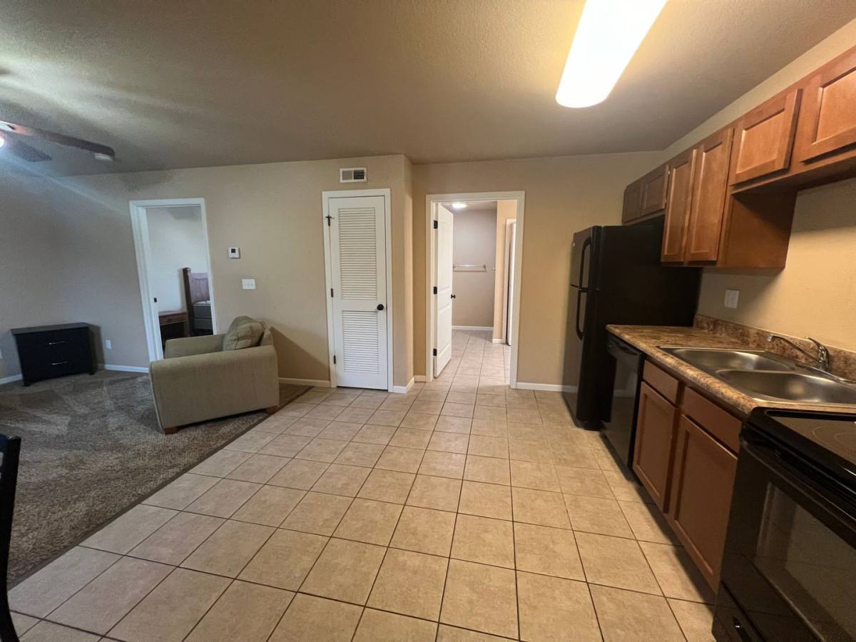Apartment for rent at 20950 Humanity Lane, Saint Robert, MO 65584