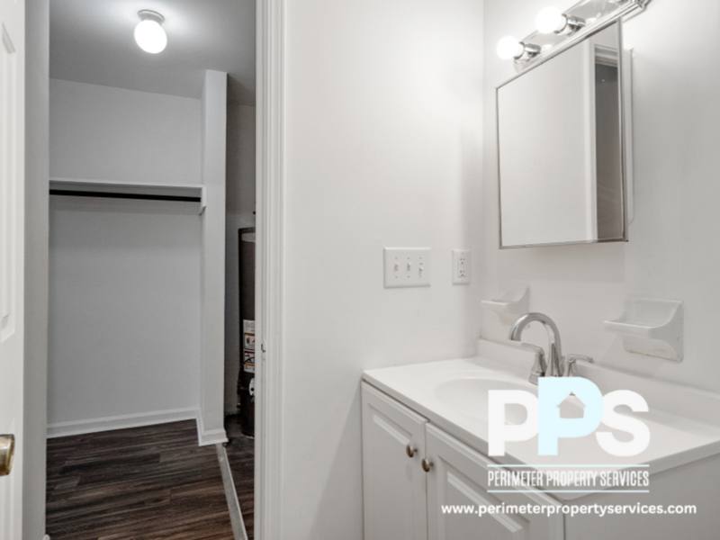 Apartment for rent at 1510-1512-1514 Pine Log Rd, Conyers, GA 30012