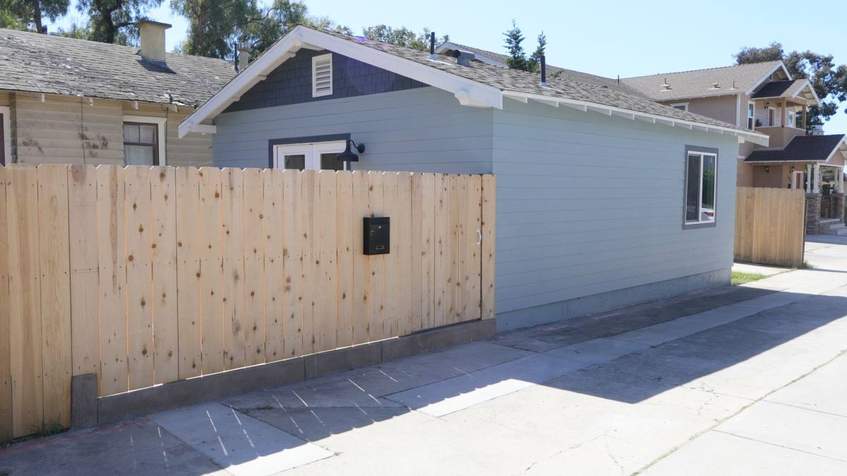 Apartment for rent at 634 2nd Ave, Chula Vista, CA 91910
