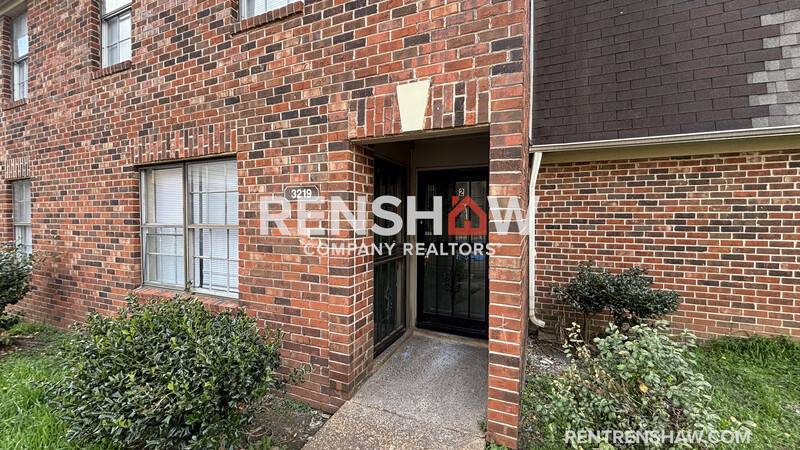 Apartment for rent at 3219 Thirteen Colony Mall 2B, Memphis, TN 38115