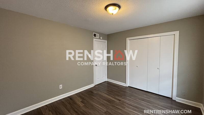 Apartment for rent at 3219 Thirteen Colony Mall 2B, Memphis, TN 38115