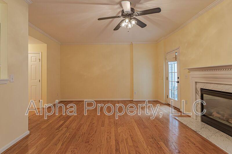 Townhouse for rent at 142 Spring Crossing Circle, Greer, SC 29650