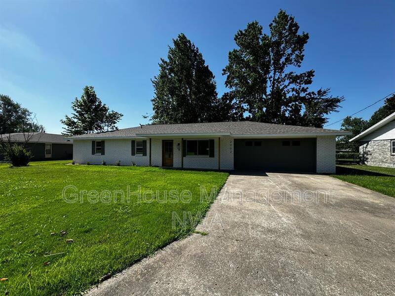 House for rent at 2202 SE 16th St, Bentonville, AR 72712