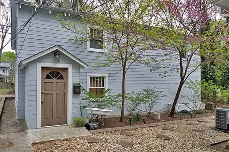 House for rent at 319 E Blvd, Charlotte, NC 28203